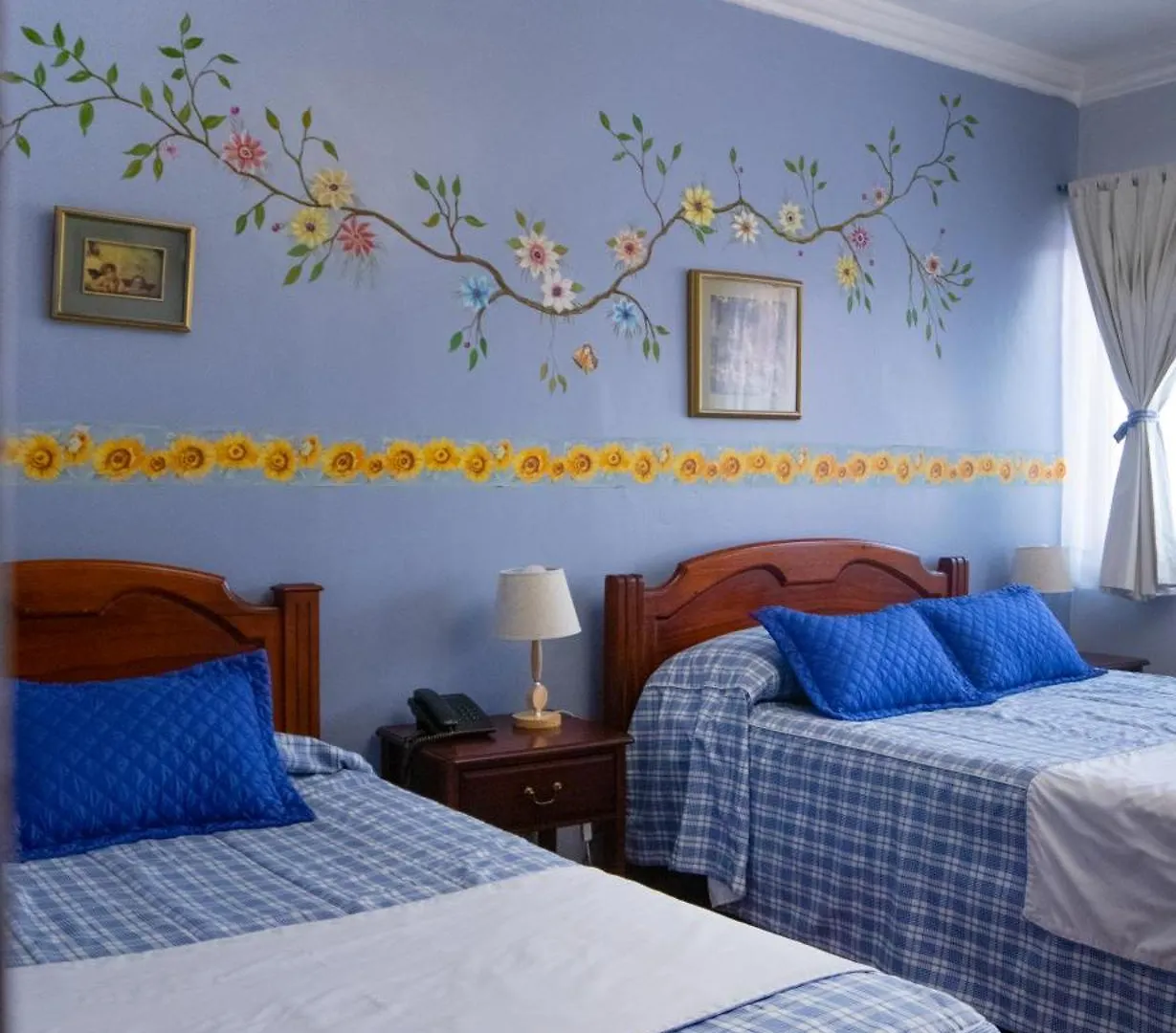 ***  Hotel Posada Del Angel Cuenca Ekvádor