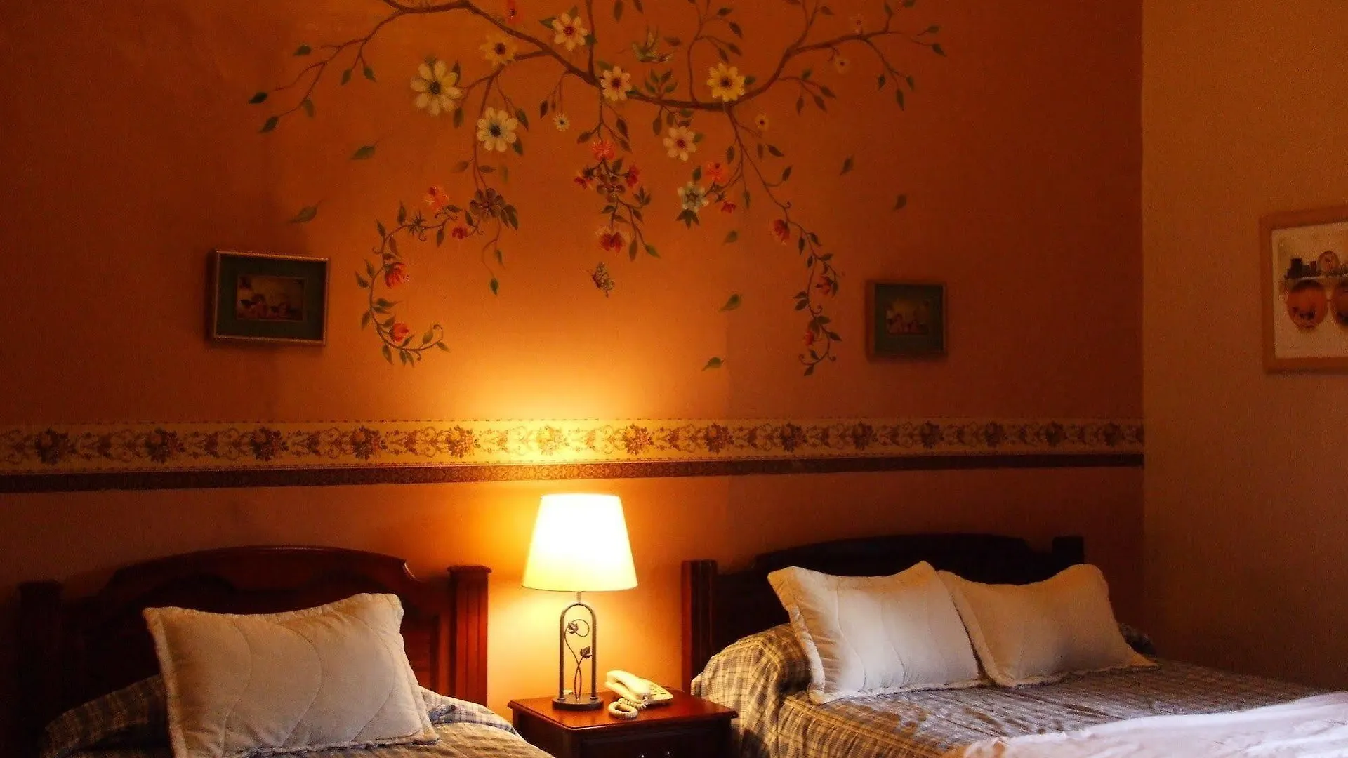 ***  Hotel Posada Del Angel Cuenca Ekvádor